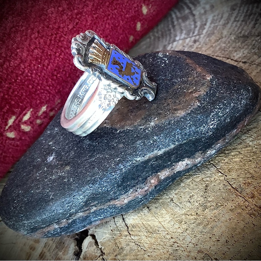Ring, size 7 - Picture 4 of 10